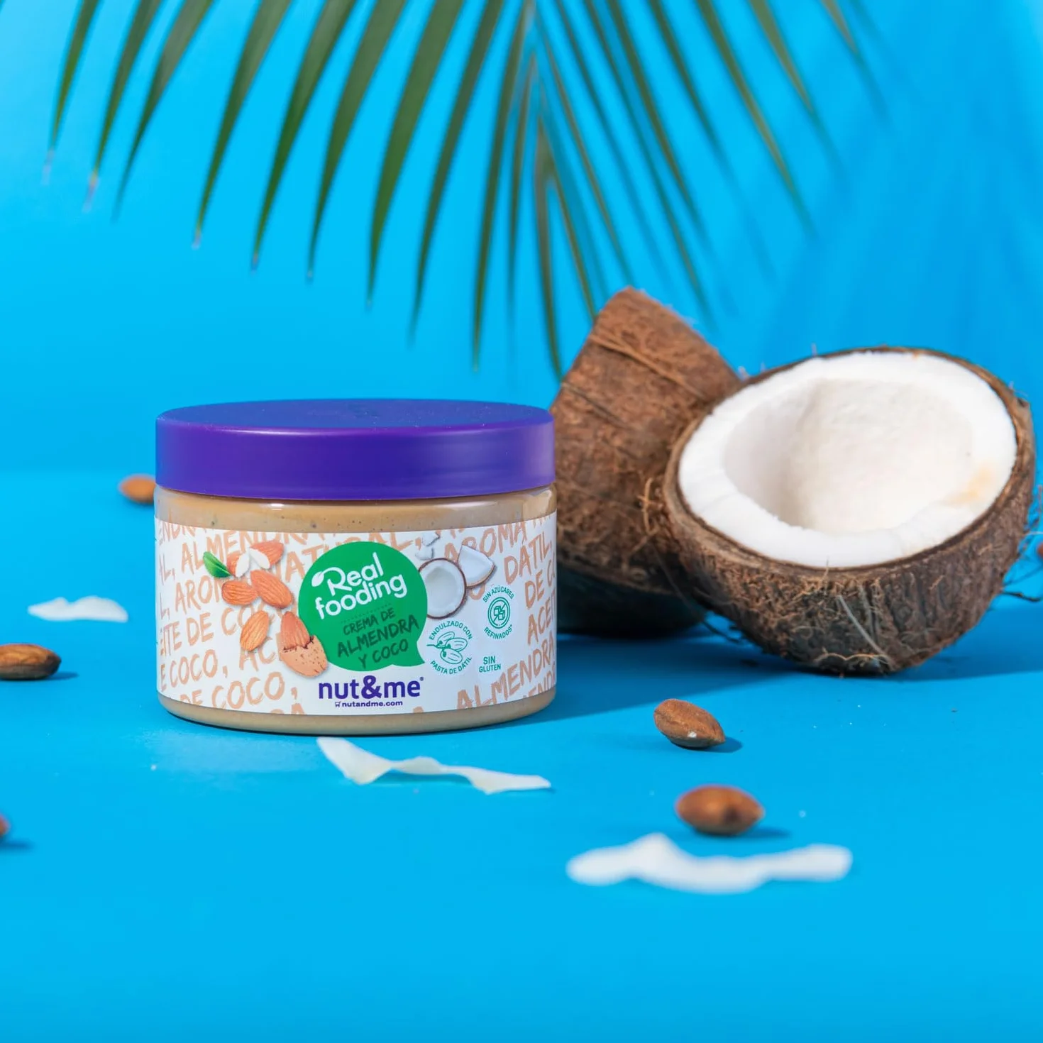 Crème de noix de coco 1 kg nut&me | A base de noix de coco et d'amandes | Faible teneur en glucides | Sans lactose|Sans gluten | Coconut | Pack 4 x 250 g