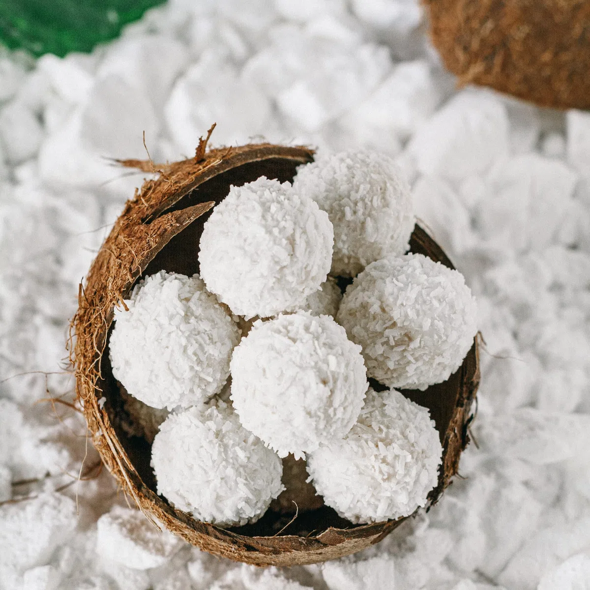IDDA Herbal Noix de Coco Desséchée 1kg, Chair de Noix de Coco Crue Râpée pour Pâtisserie